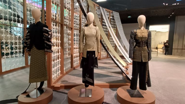Warisan Bertemu Fashion Kontemporer di Heritage Reimagined