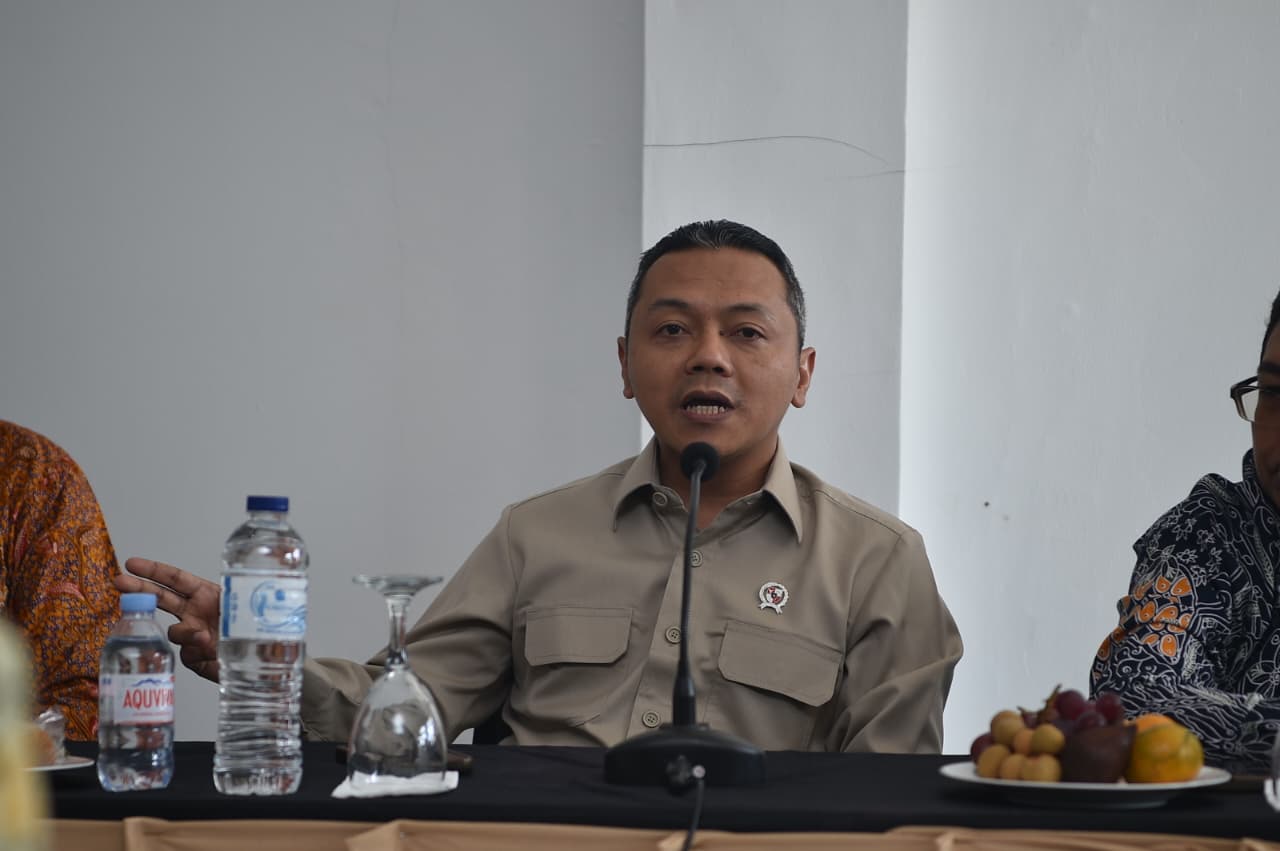 Mengapa Siswa Ramai Pindah ke Sekolah Swasta