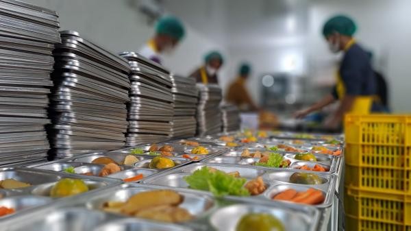 Aturan Konsumsi 4 Jam: Harga Keamanan Pangan di Program Makan Bergizi Gratis