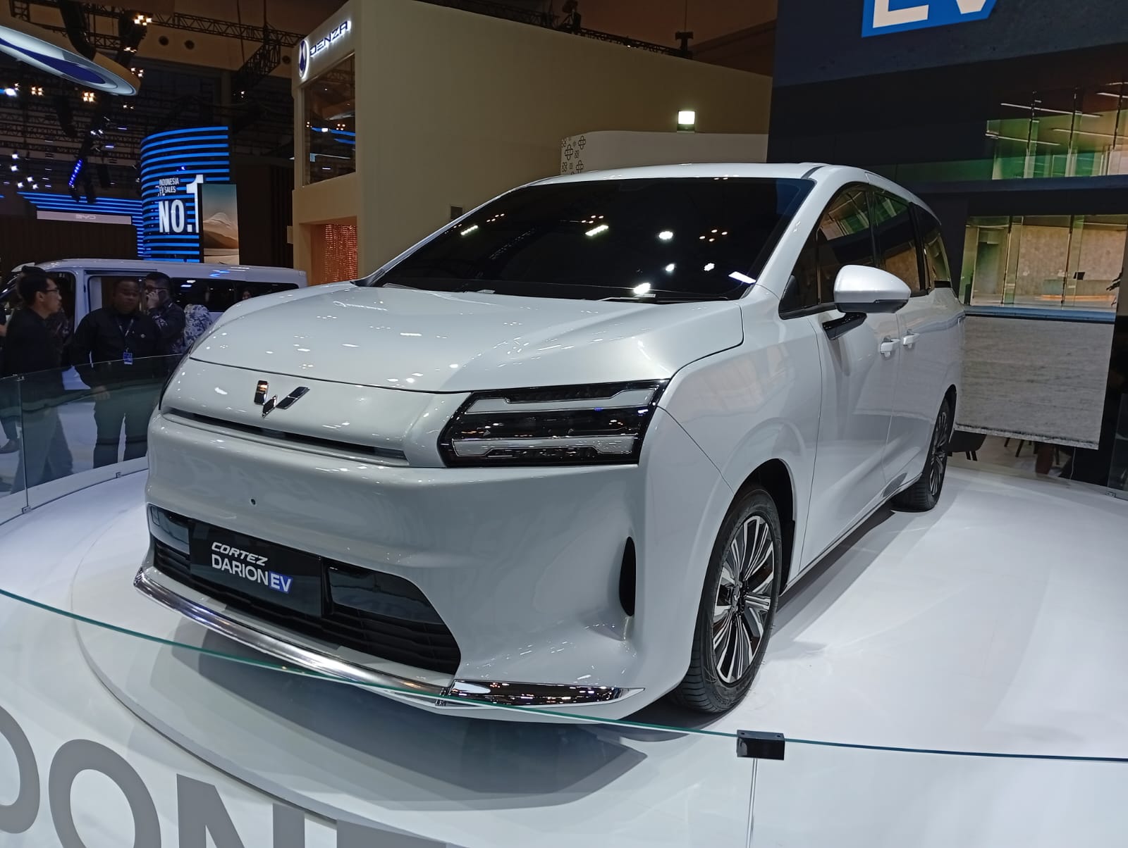 8 Mobil Hybrid Terbaru di GIIAS: Panduan Beli Lengkap