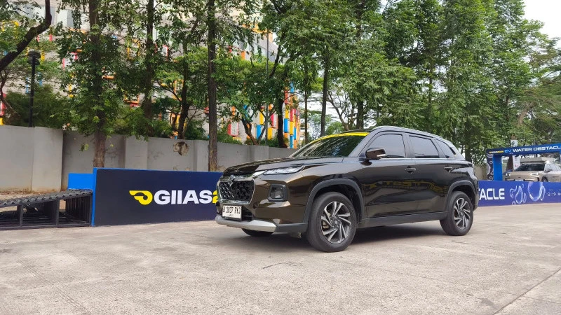 Suzuki Grand Vitara Hybrid: Nyaman, Halus, dan Irit untuk Harian