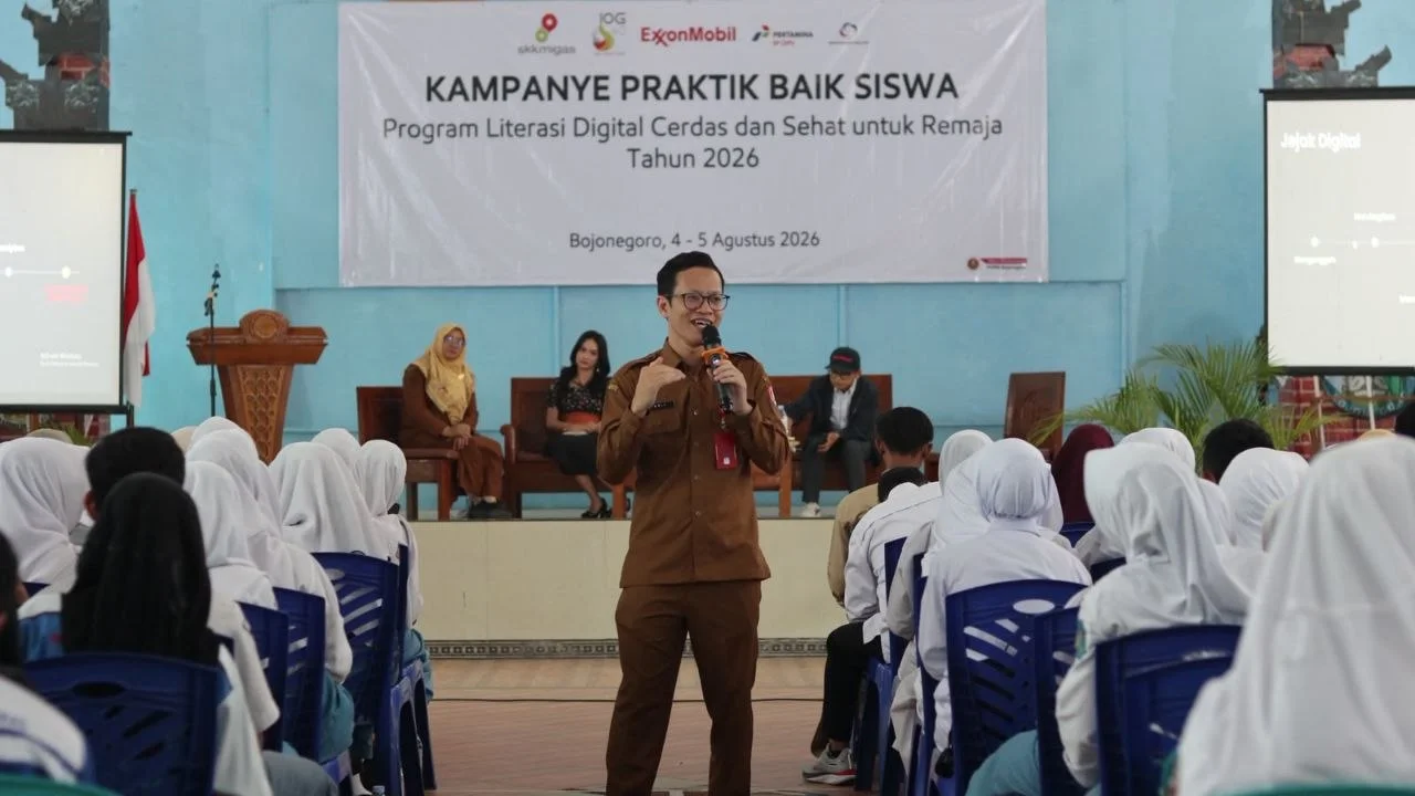 Mengubah Gadget Jadi Kelas Belajar: Tugas Baru Sekolah dan Orang Tua