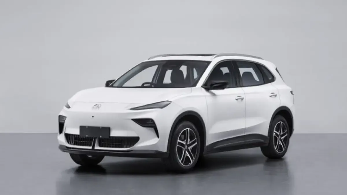 MG ZS Hybrid+ vs MG S5 EV: Pilih SUV Hybrid atau Listrik Penuh?