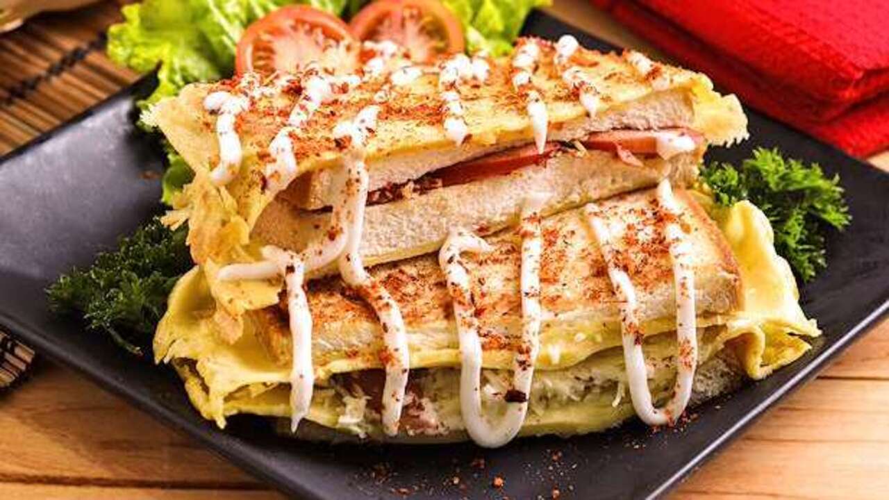 Egg Tart dan Roti Bakar Sosis Pedas: Camilan Kekinian dengan Tekstur Kontras