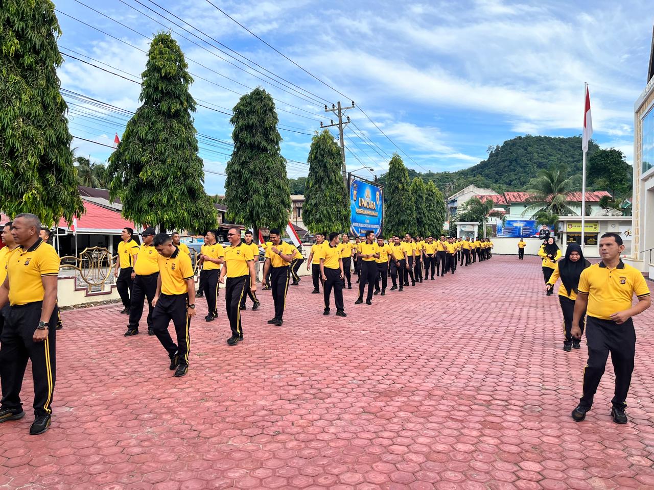 Program Olahraga Khusus Polisi Overweight dan Model untuk Institusi Lain