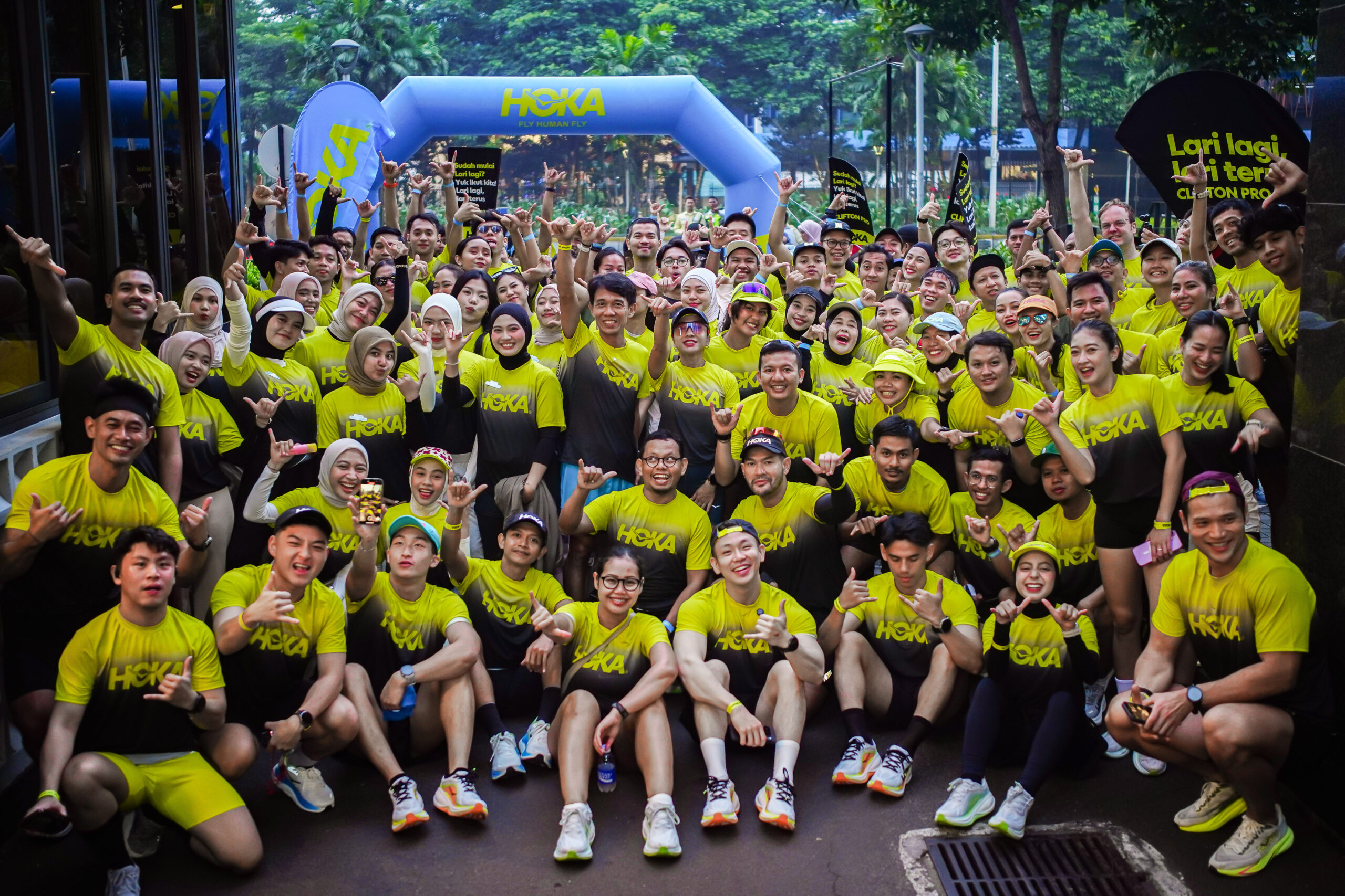 HOKA Clifton Pro dan Koleksi Lari Musiman untuk Upgrade Performa