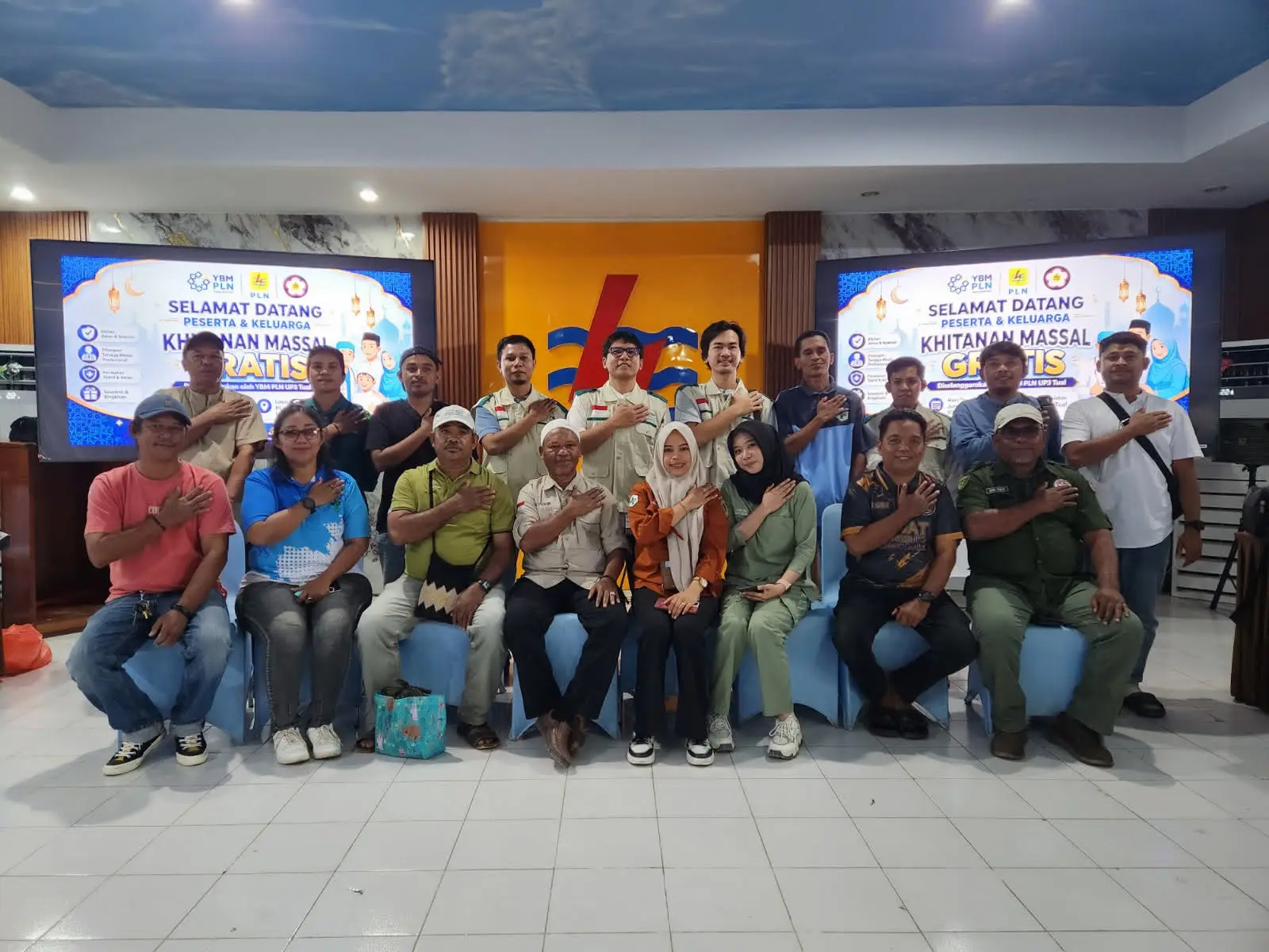 Dari Khitanan Massal hingga Beasiswa: Strategi PLN Menguatkan Pemberdayaan di Daerah Terpencil