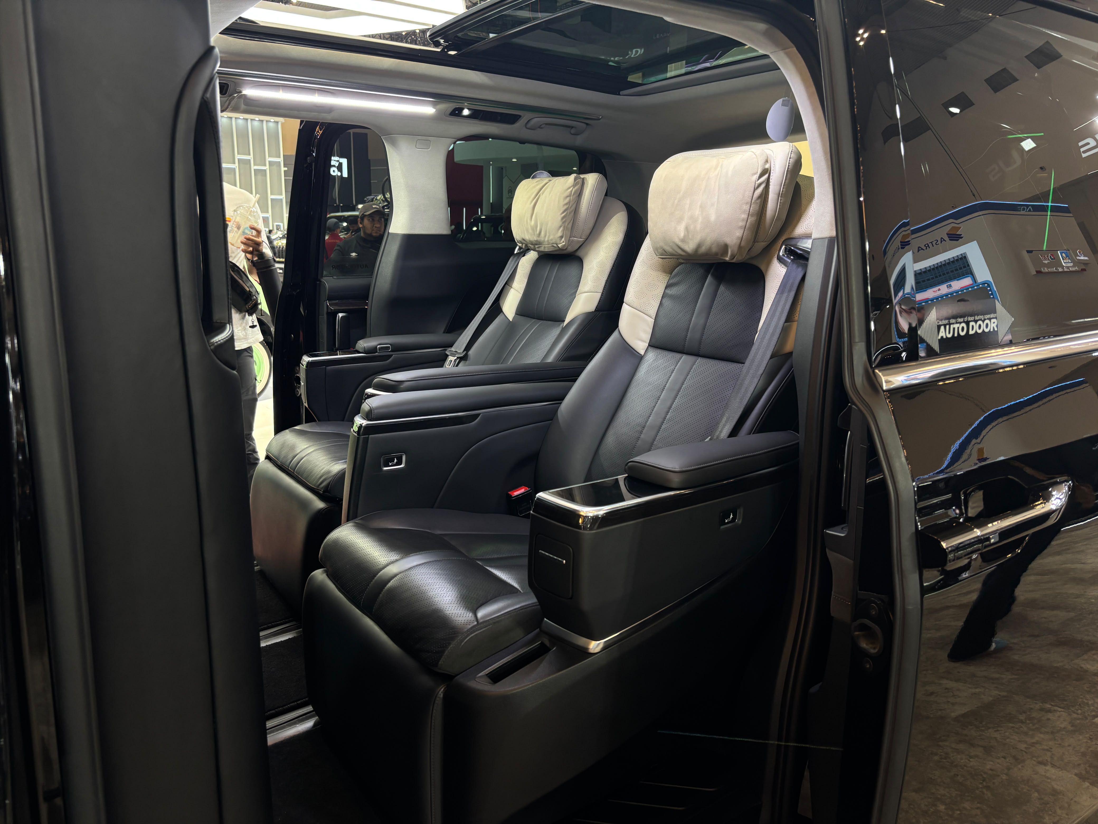 Maxus Mifa 7: MPV Listrik Premium untuk Keluarga Modern