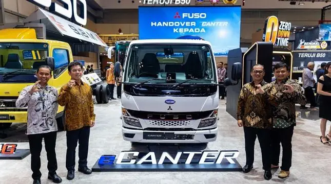 Truk Listrik Mitsubishi Fuso Masuki Sektor Logistik