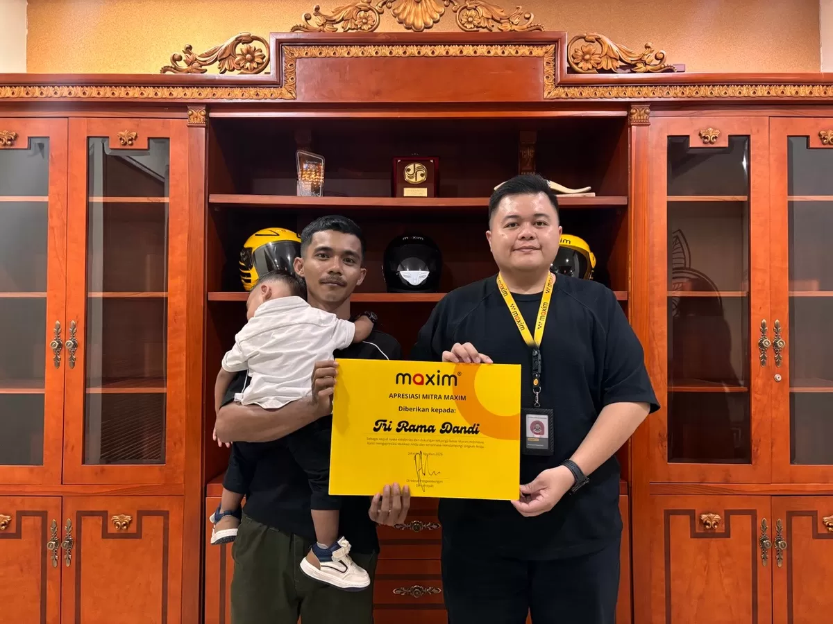 Ayah Tunggal Bekerja Sambil Mengasuh: Strategi Menjaga Anak Tetap Aman