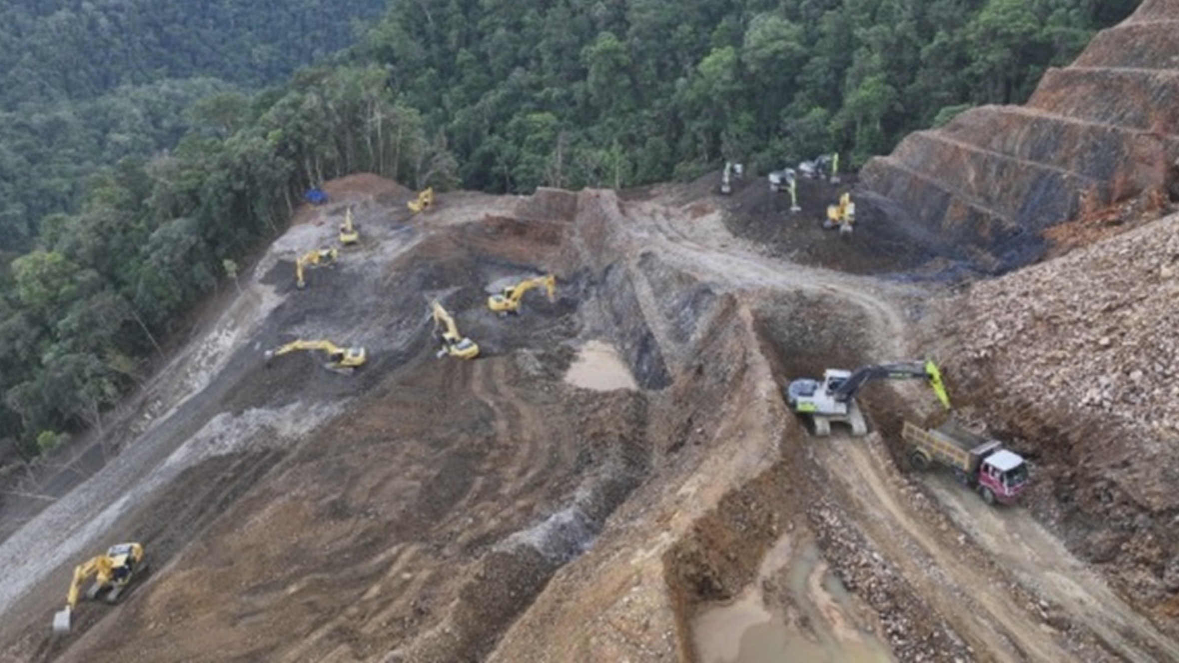 Percepatan Infrastruktur Papua: Strategi Mengikat Trans-Papua dan DOB