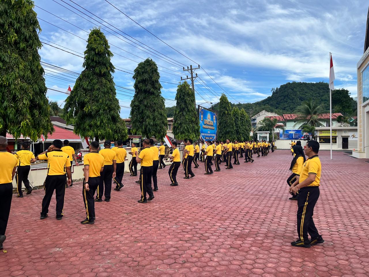Program Olahraga Khusus Polisi Overweight dan Model untuk Institusi Lain