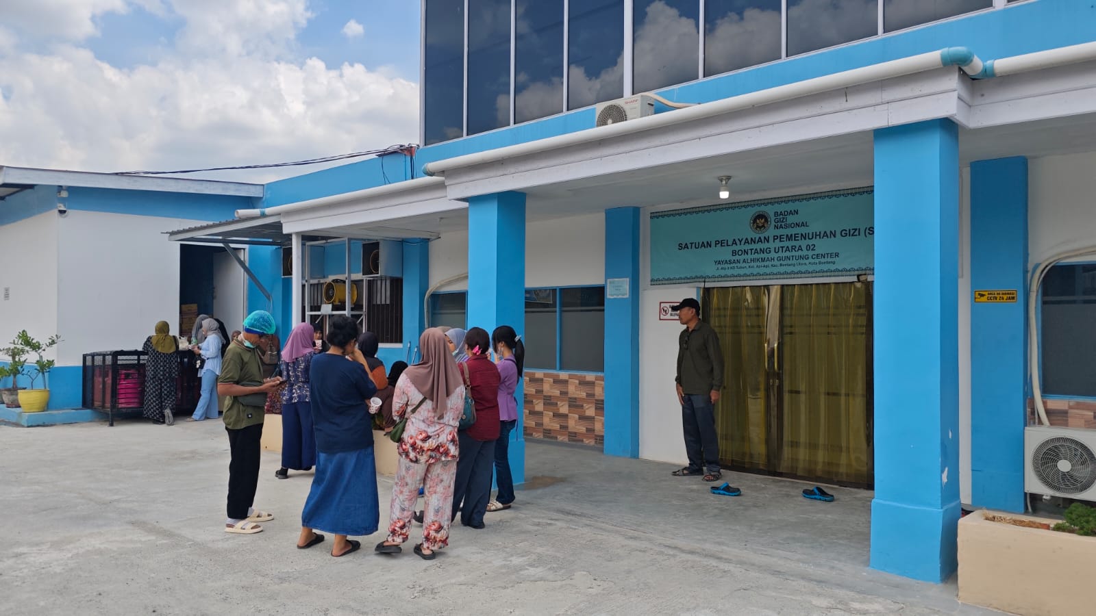 Program Makan Bergizi Gratis Gagal Lindungi Anak dari Pangan Berbahaya
