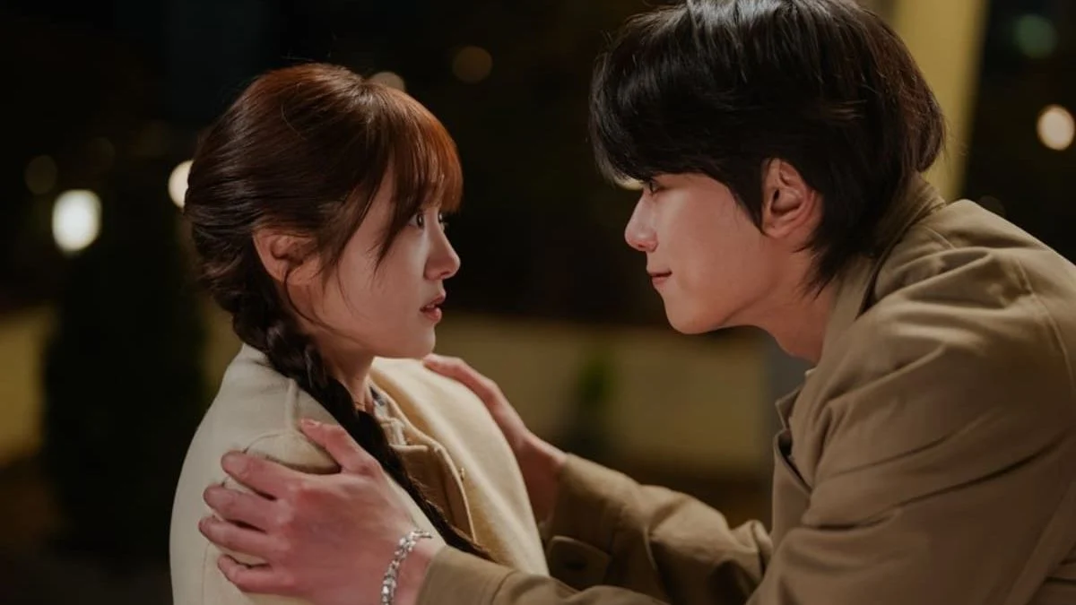 My Bias, My Boss: Panduan Lengkap Episode, Cinta Segitiga, dan Tempat Nonton