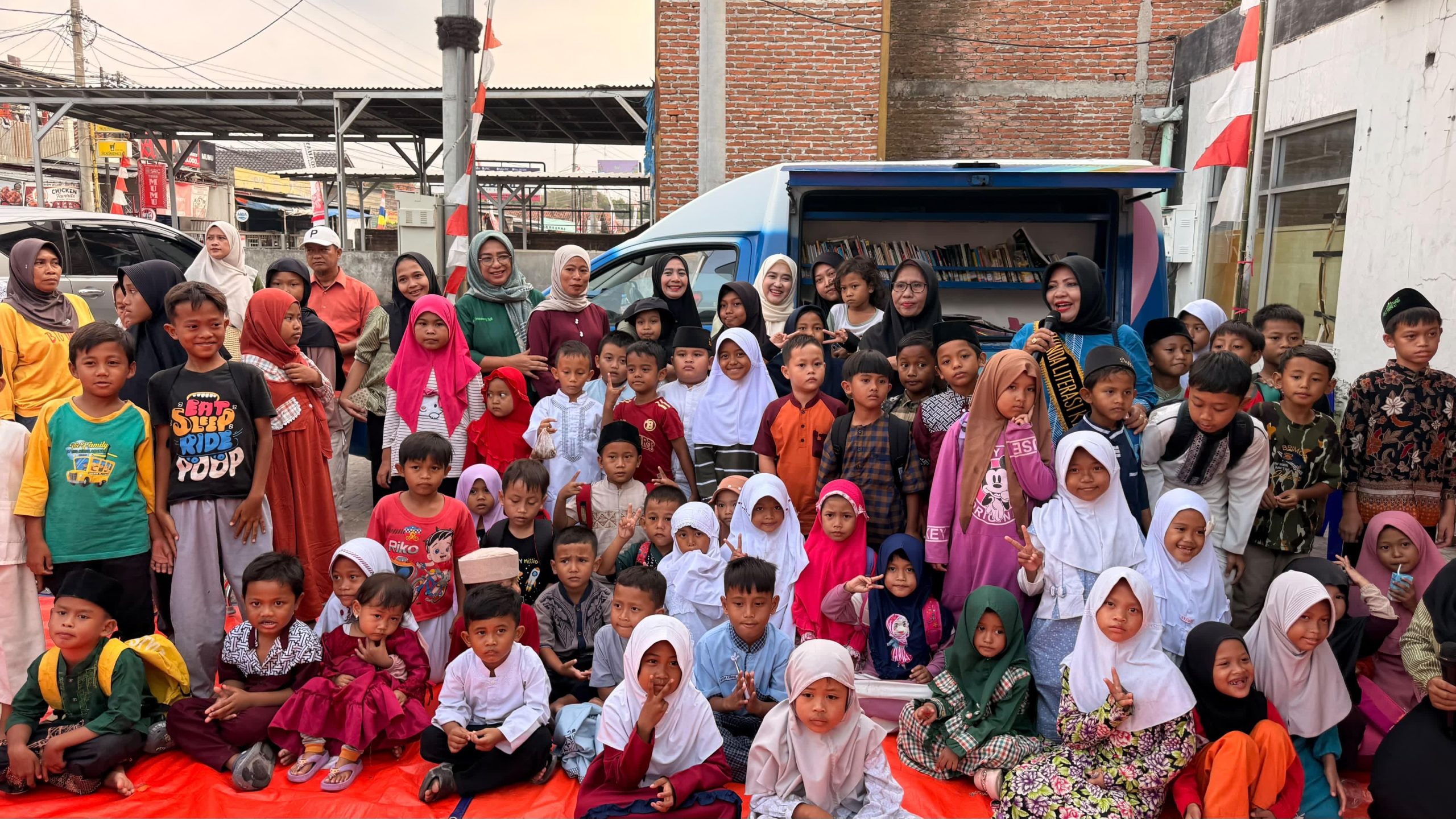 Program Literasi Komunitas: Akses Baca dari Kampung ke Sekolah