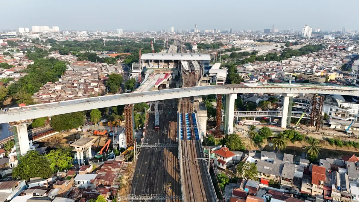 LRT Velodrome-Manggarai Hampir Rampung: Saatnya Mengubah Pola Mobilitas Kota