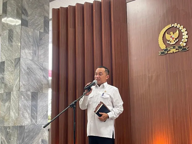 Potongan Aplikasi Ojol 8 Persen: Siapa Diuntungkan?