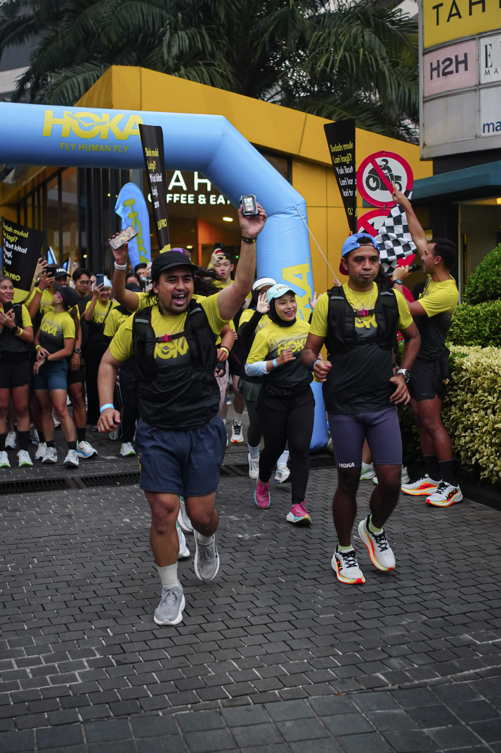 HOKA Clifton Pro dan Koleksi Lari Musiman untuk Upgrade Performa