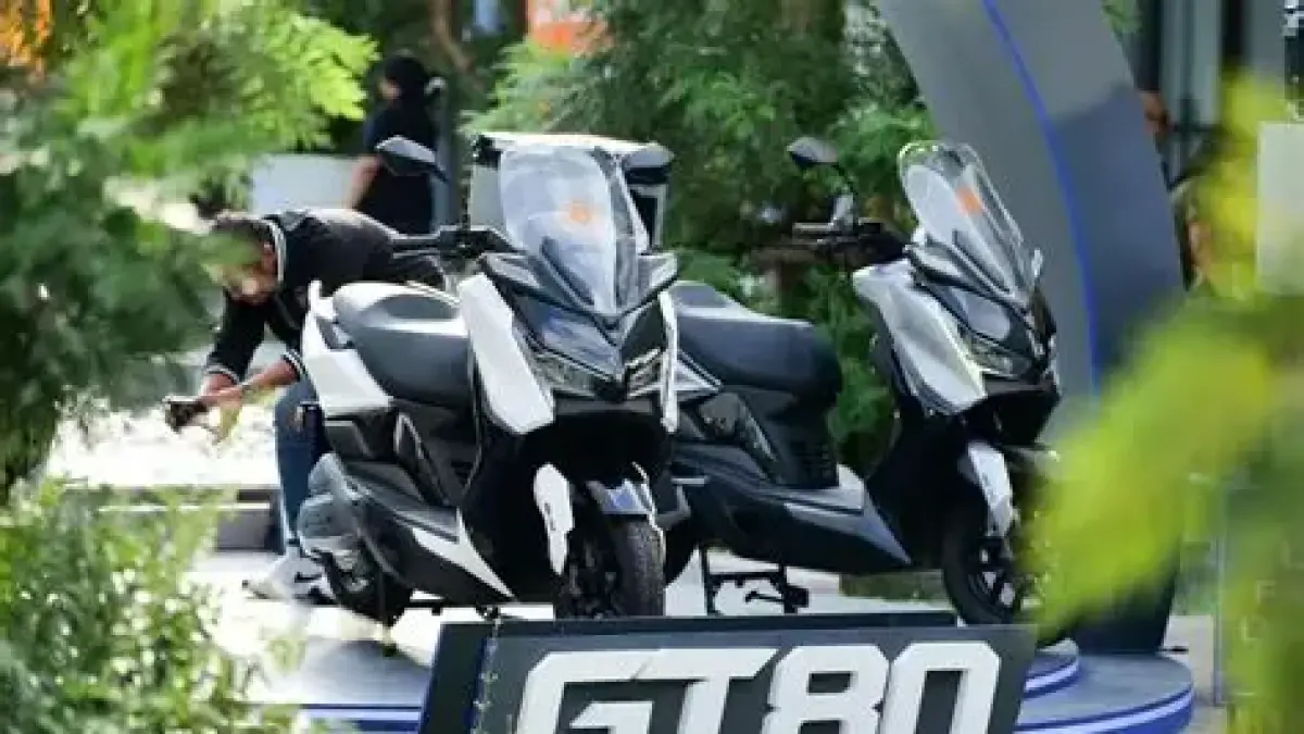 Motor Listrik Jarak Jauh di Bawah Rp30 Juta: Yadea GT80 vs Fox R vs Smooth Tempur