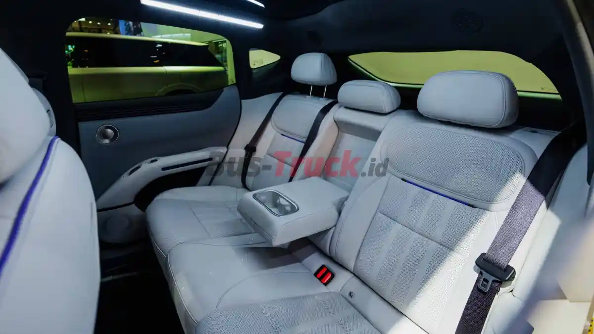 XPENG L03: Mobil Listrik AI Turing yang Mengincar Pasar Premium