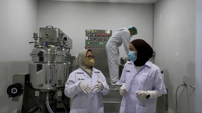 Dari Ide ke Produksi: Peran Maklon dalam Mengangkat Brand Kecantikan Lokal