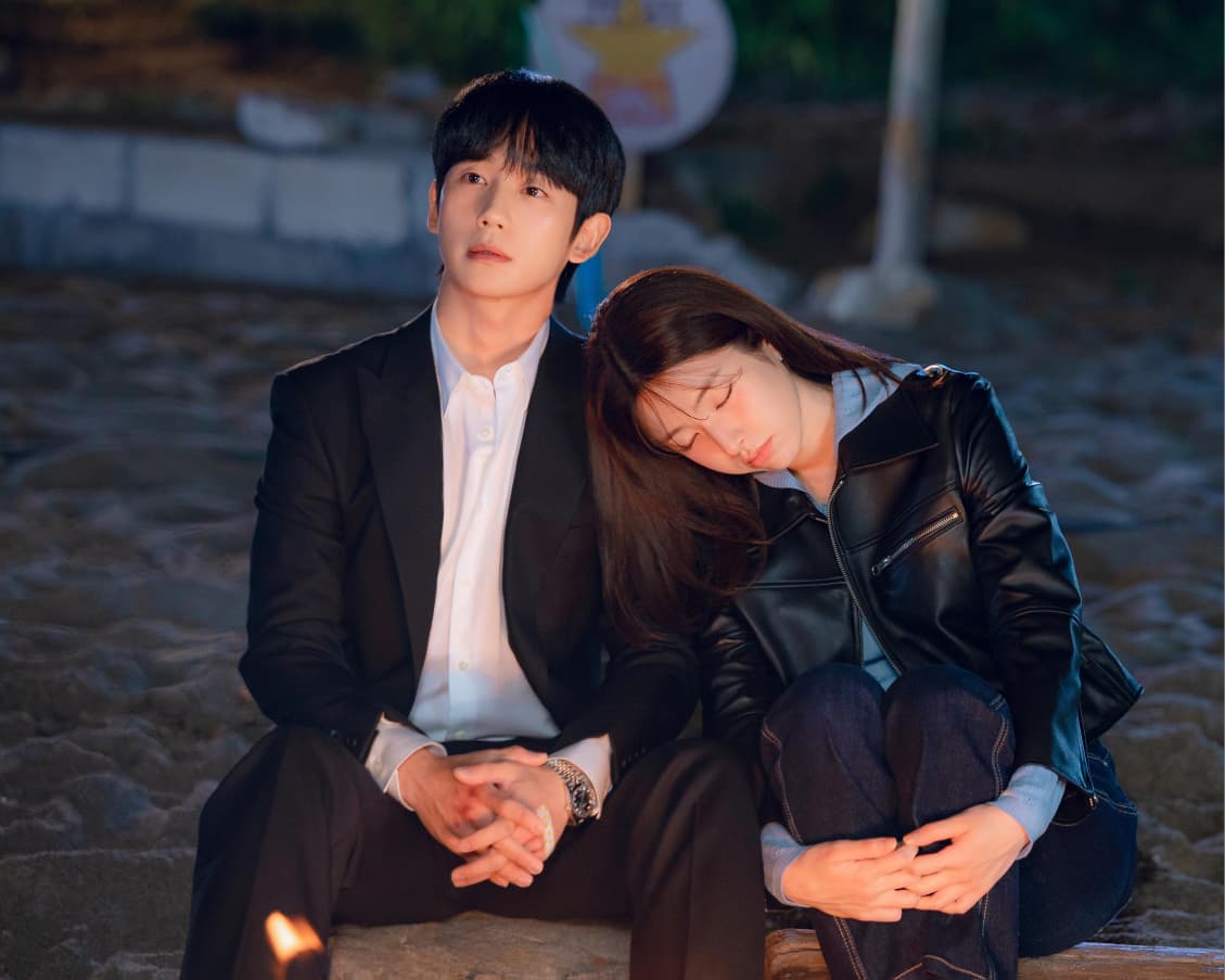 Chemistry Jung Hae In dan Ha Young di Our Sticky Love