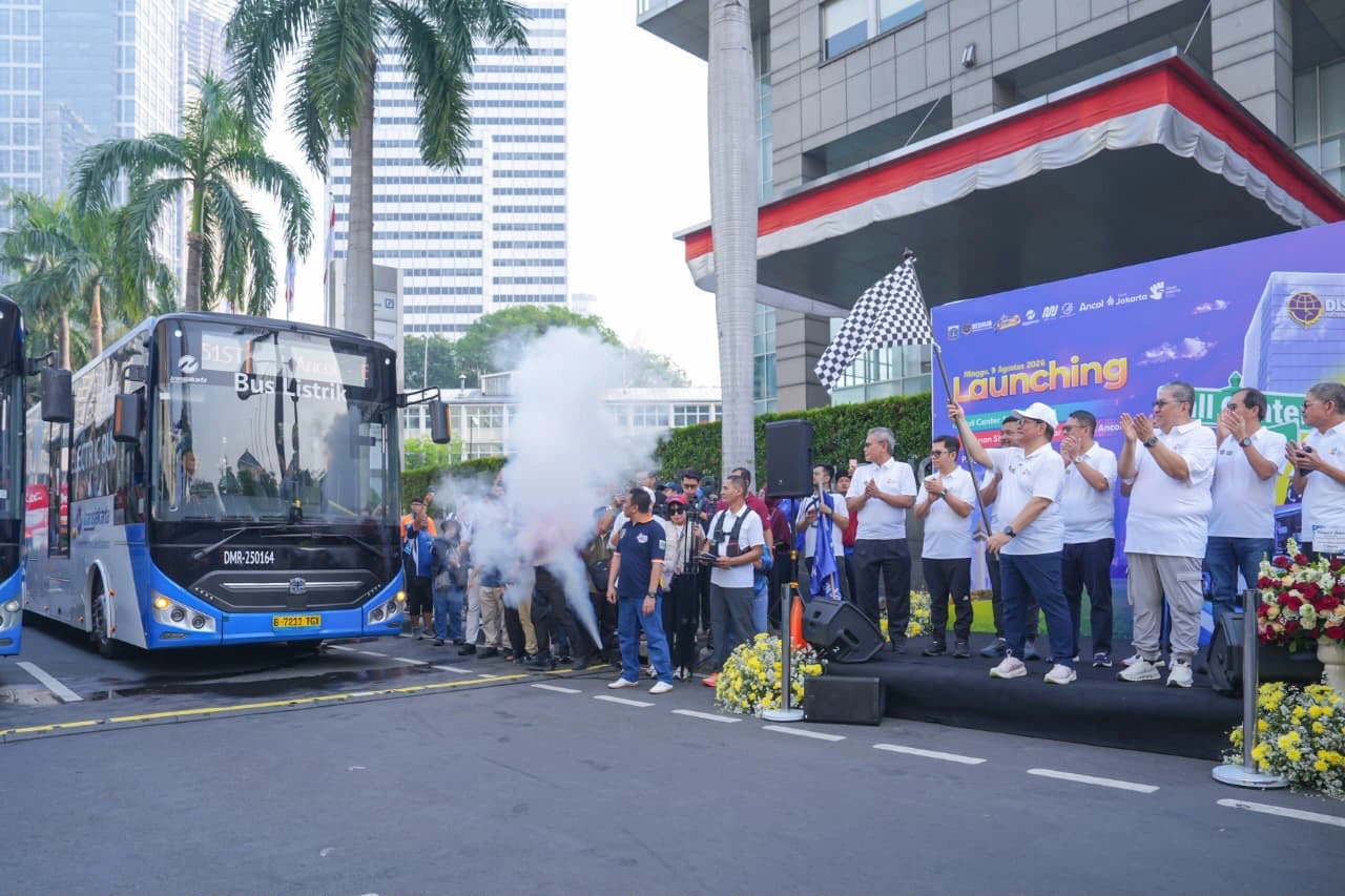 Panduan Transportasi Termurah ke Ancol: Transjakarta dan KRL