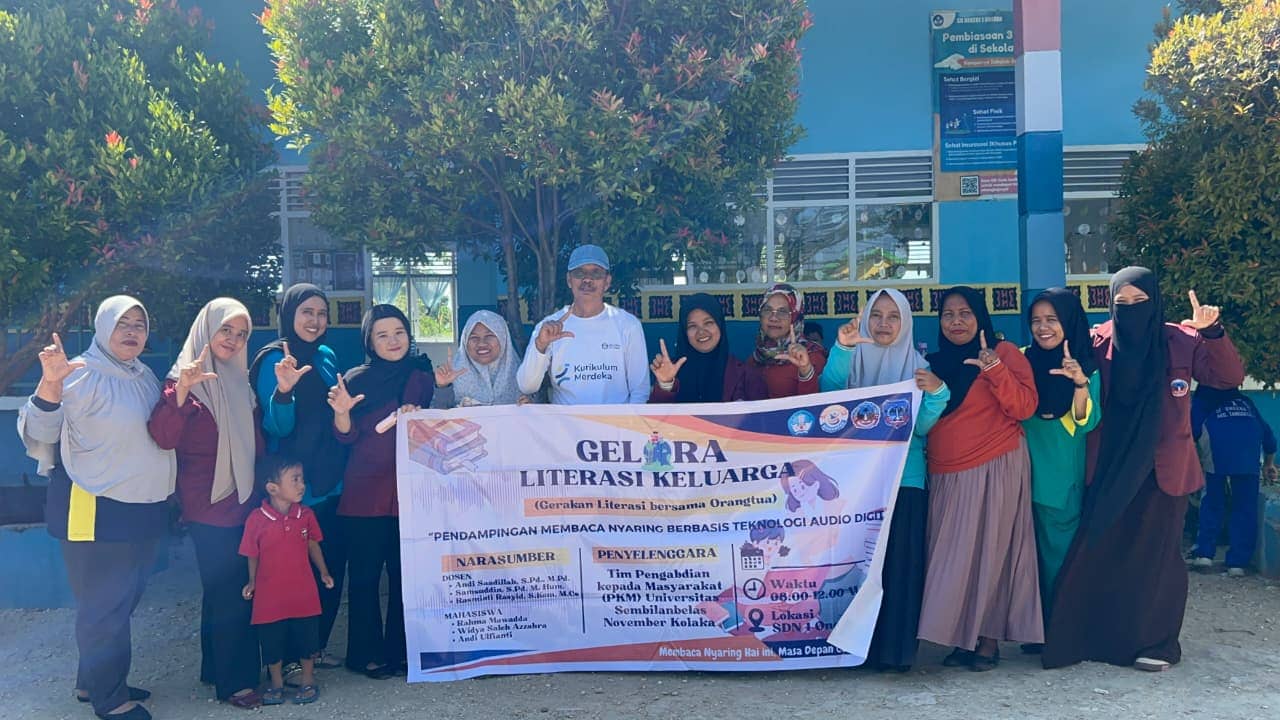 Gerakan Literasi Baca di Daerah Terpencil: Dari Lapak Gratis ke Mabuk Buku