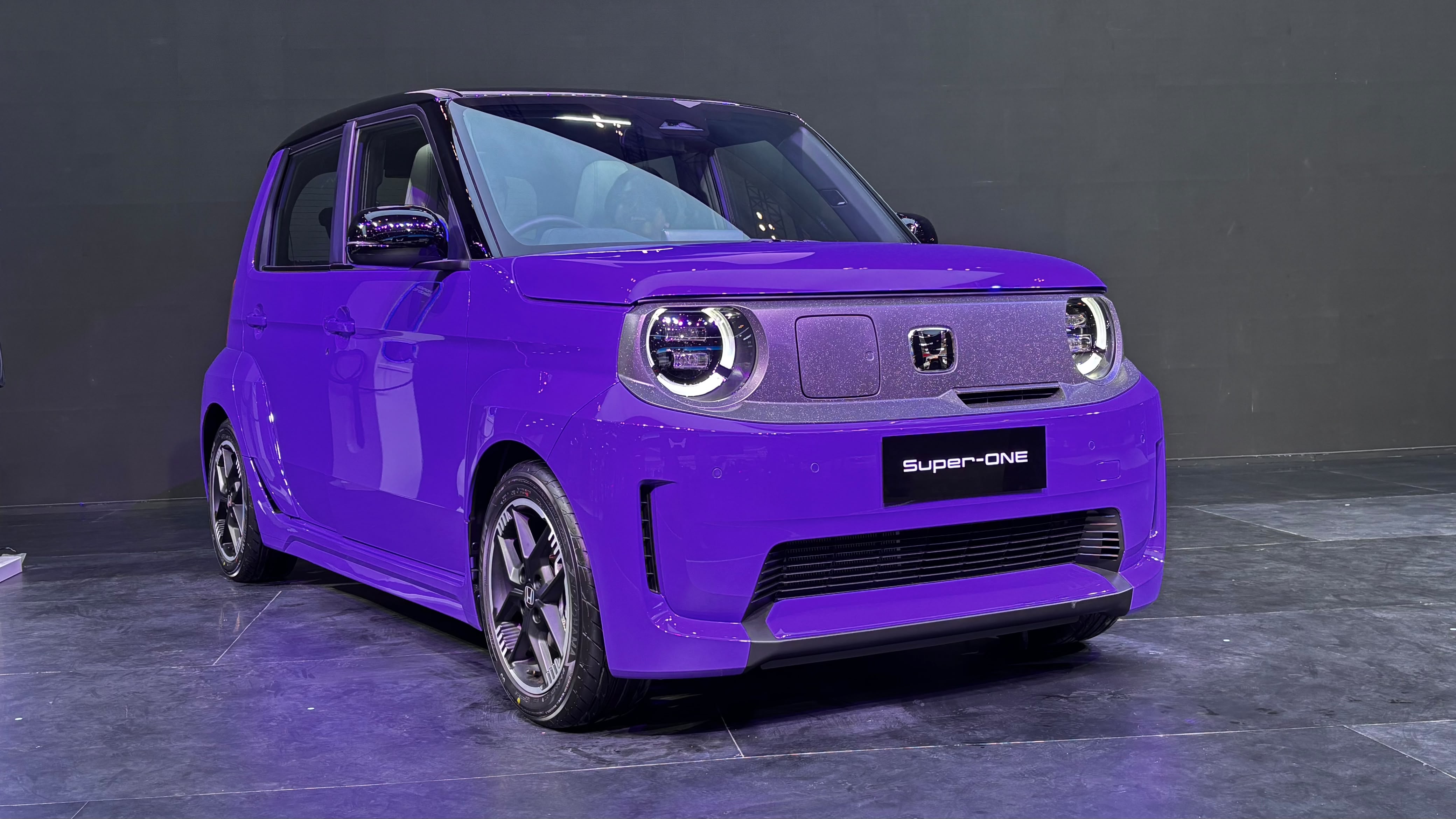 Honda Super-ONE Terjual 132 Unit dalam Sehari: Apa Artinya Bagi Pasar Mobil Listrik Kota
