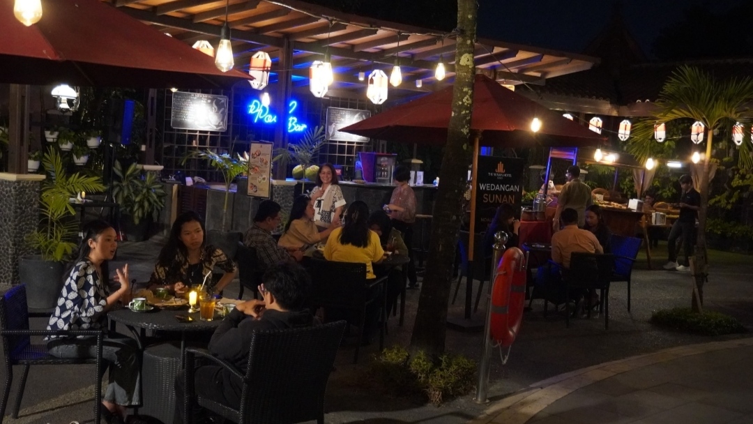 Kuliner Legendaris Solo yang Menghangatkan Pagi