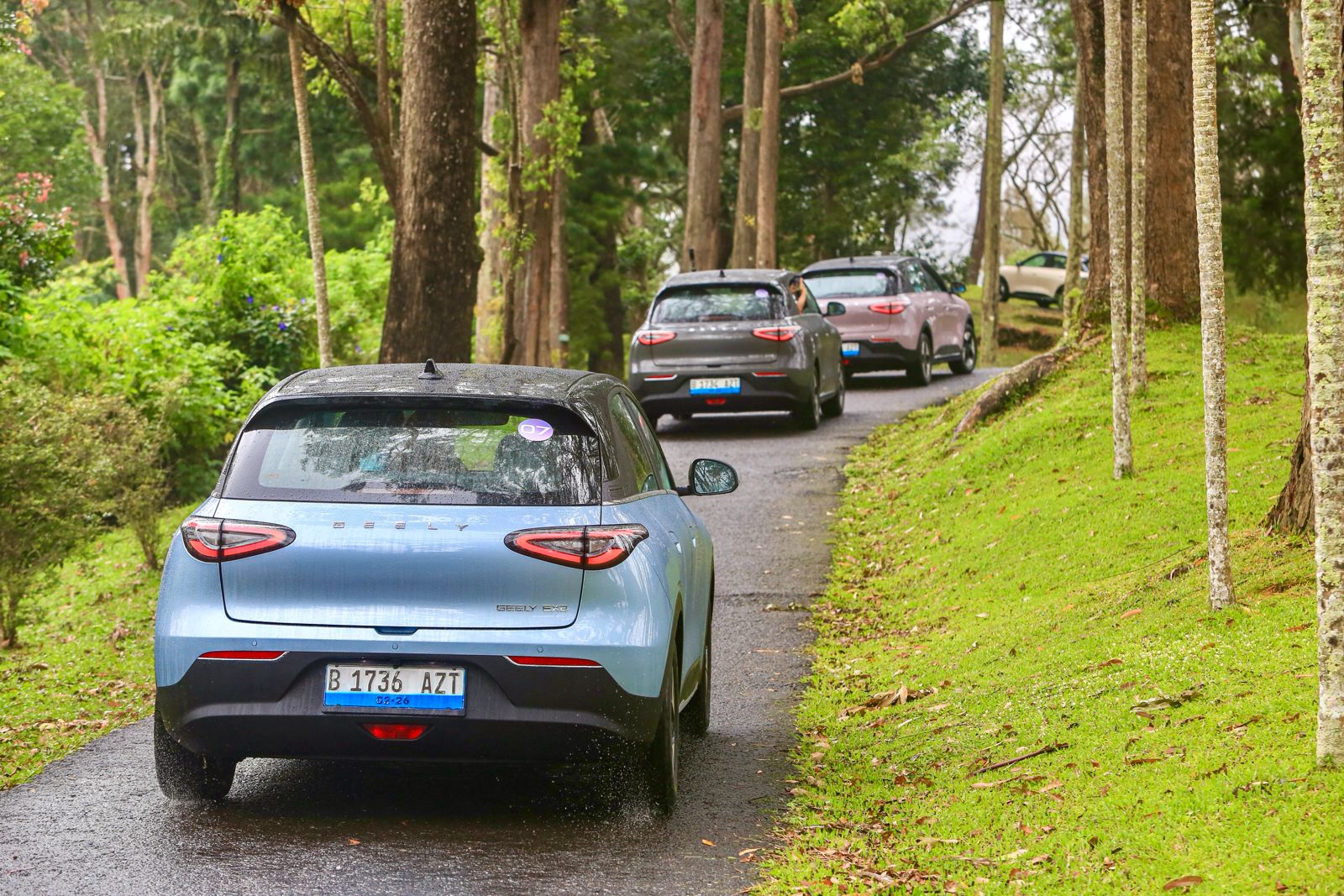 Geely EX2 vs Galaxy TT: Mana Mobil Listrik Geely yang Tepat untuk Anda?