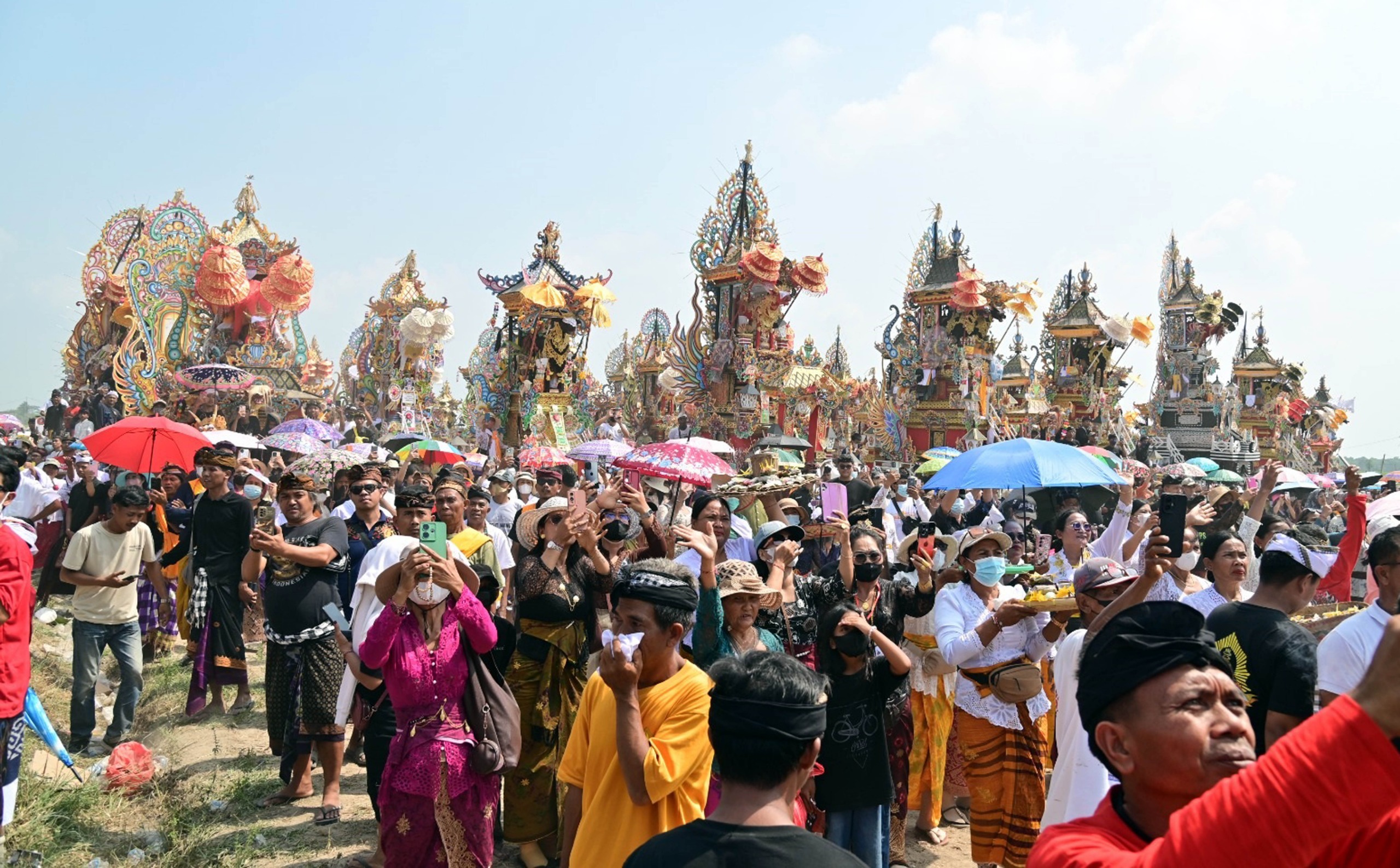 Ngaben Massal Balinuraga, Magnet Wisata Budaya yang Tetap Sakral
