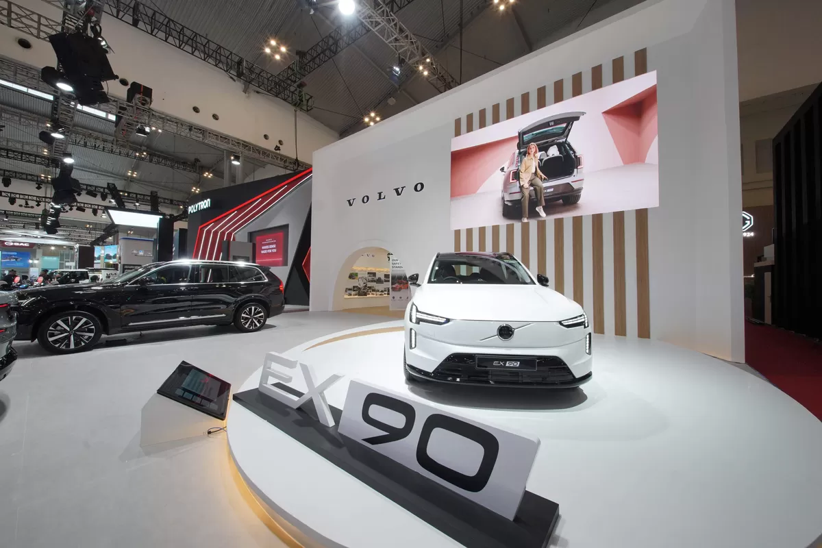 Volvo EX90 dan ES90: Flagship SUV dan Sedan Listrik Premium Skandinavia