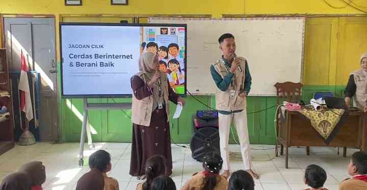 Ketika Algoritma Mengalahkan Akhlak: Tugas Baru Orang Tua di Era Digital
