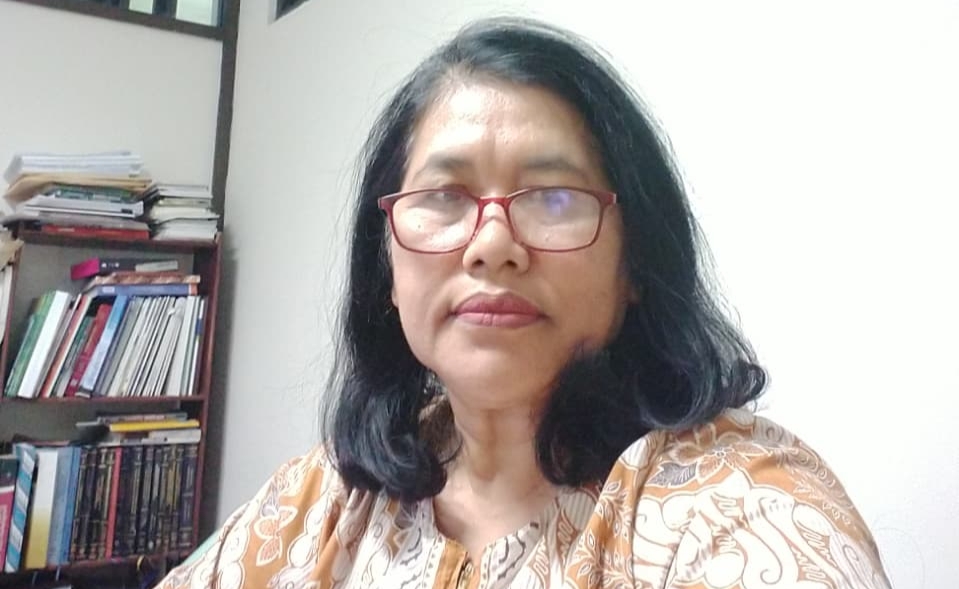 Layar Sentuh dan Aplikasi Lokal Mengguncang Cara Belajar di Sekolah Pedalaman