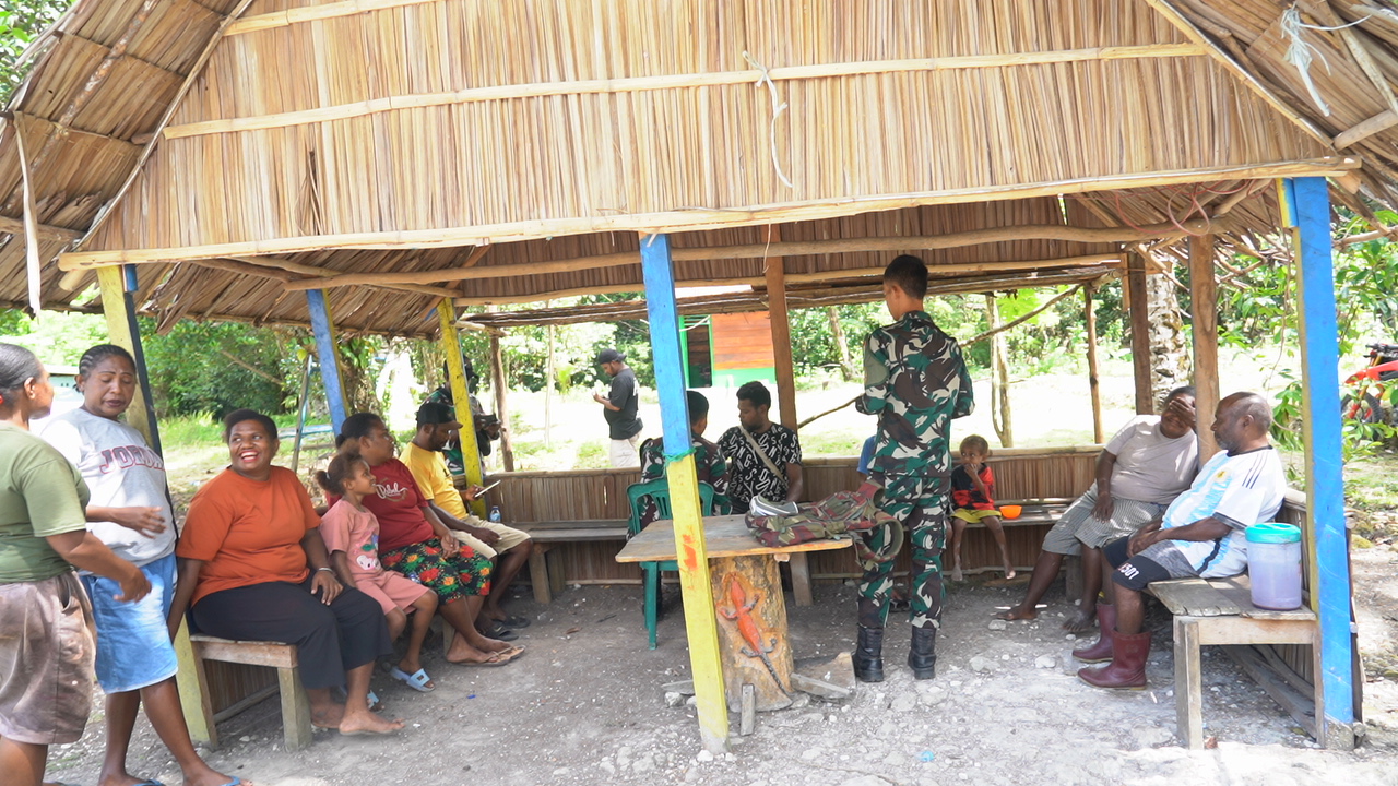 TMMD Ke-129 Sorong: Rumah, Hijau dan Keakraban di Kampung Sesor