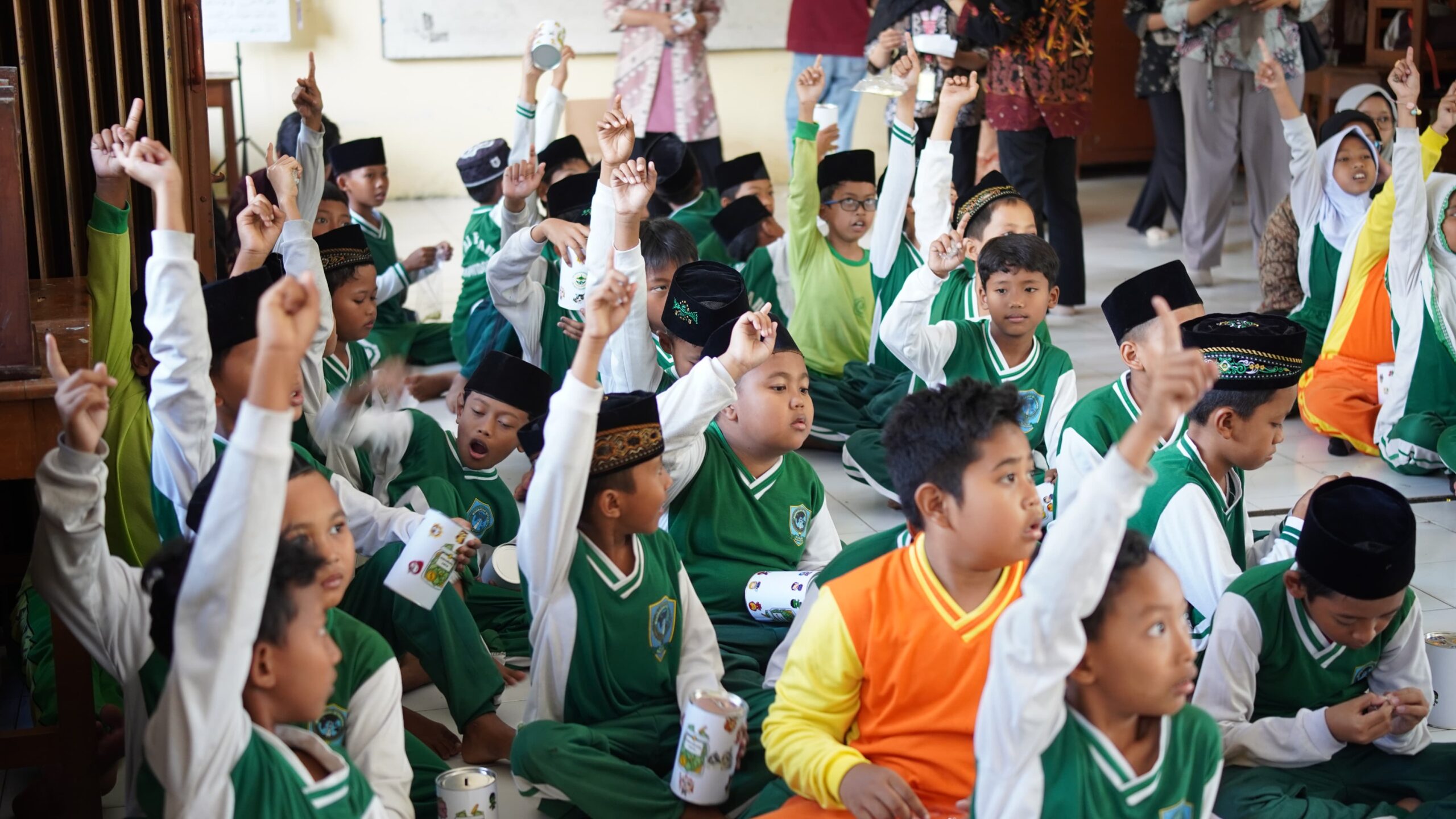 Program KKN di SD: Menabung, Uang Jajan, dan Masa Depan Anak