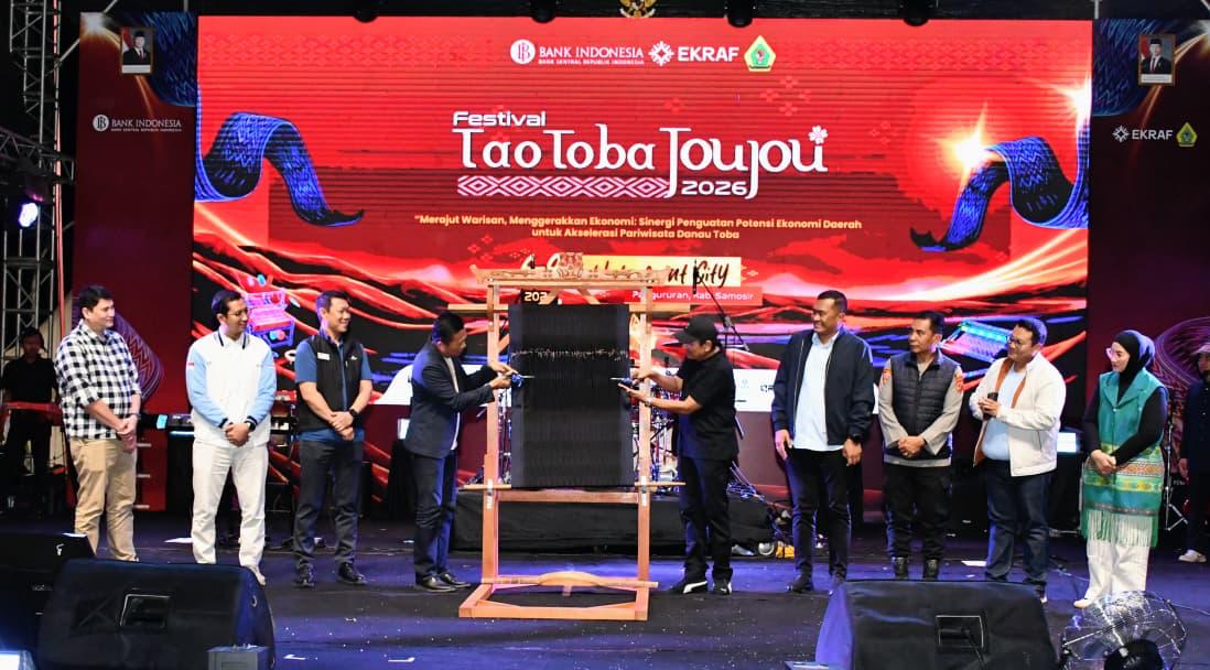 Festival Tao Toba JouJou dan Lonjakan Ekonomi Digital Wisata