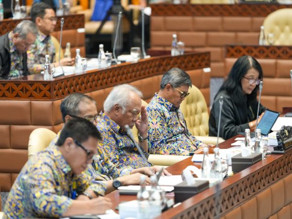 Pemeliharaan Irigasi Intensif Jaga Produktivitas Sawah