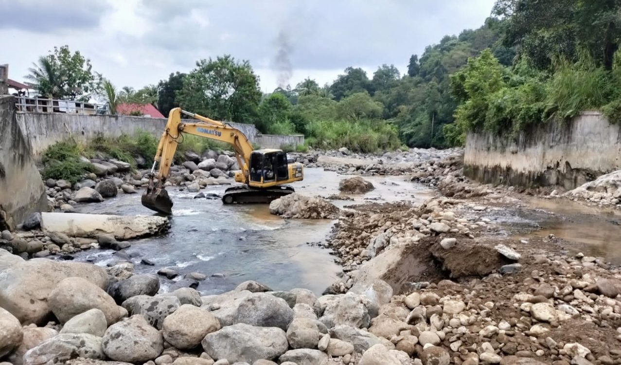 Pemulihan Infrastruktur Pascabanjir di Padang: Tanggul, Drainase, dan Strategi Jangka Panjang