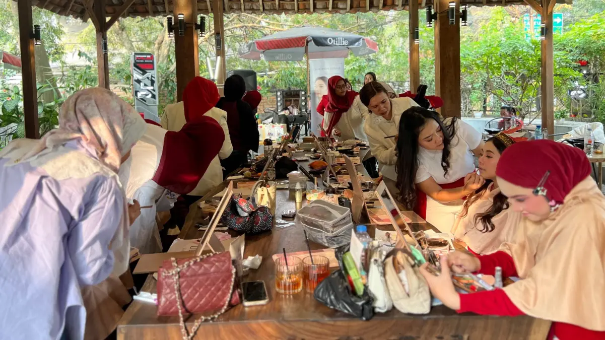 Honda Genio x Ultima II: Panggung Kemerdekaan untuk Makeup Artist Bandung