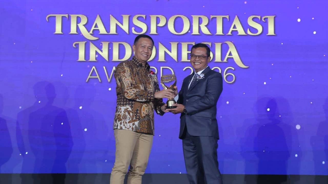 Tiga Kota Raih Penghargaan Transportasi Nasional Berkat Inovasi Armada