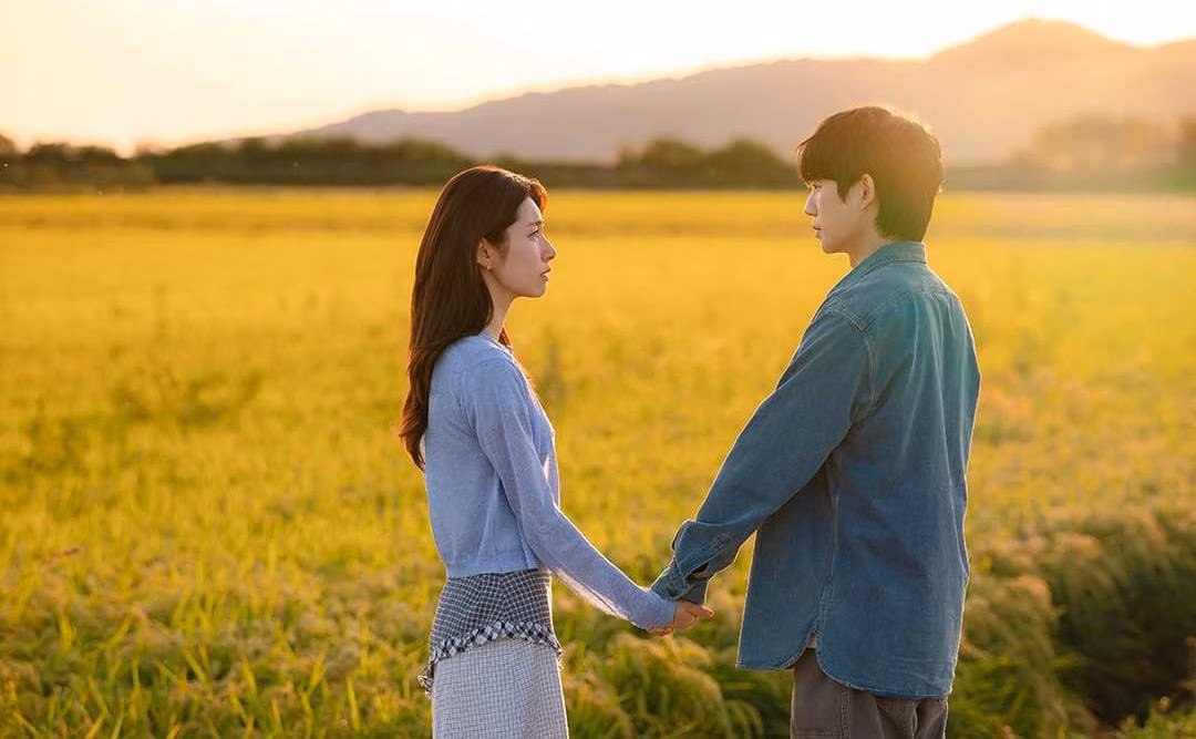 Makna Mendalam Lagu Begin Again Jung Hae In dalam Our Sticky Love
