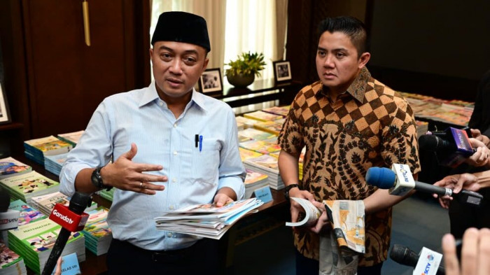 Program Perbaikan Buku Ajar SD-SMA dan Standar Internasional