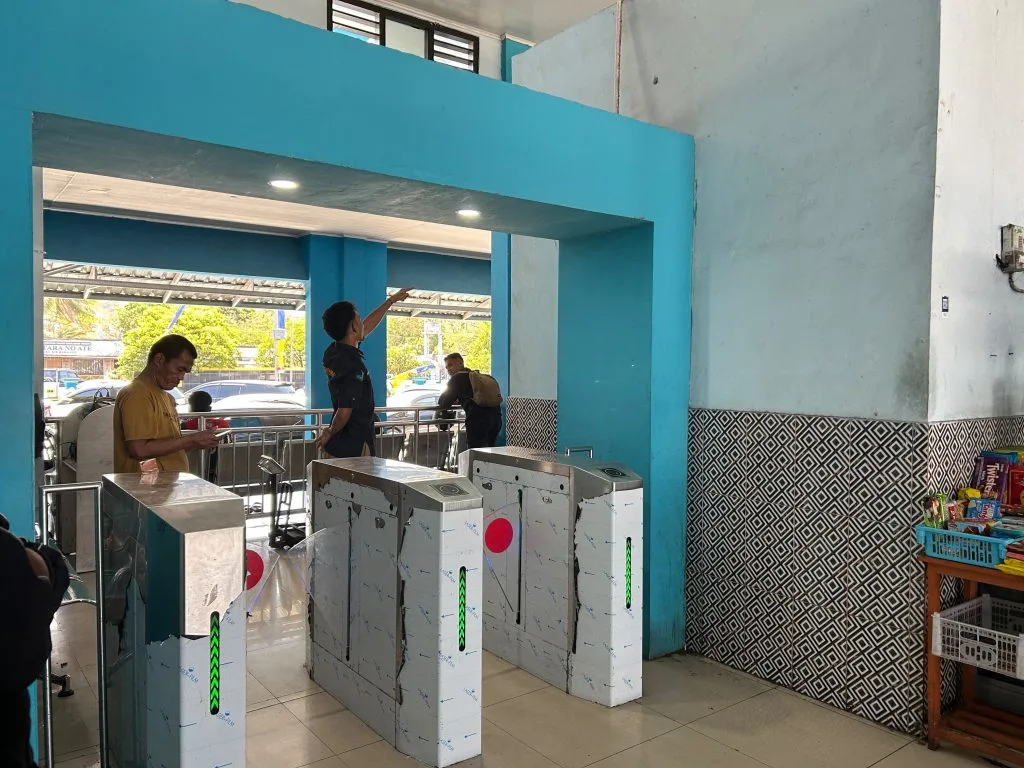 Transparansi Pungutan di Pelabuhan: Timbangan Barang dan Kontrol Korupsi Petugas