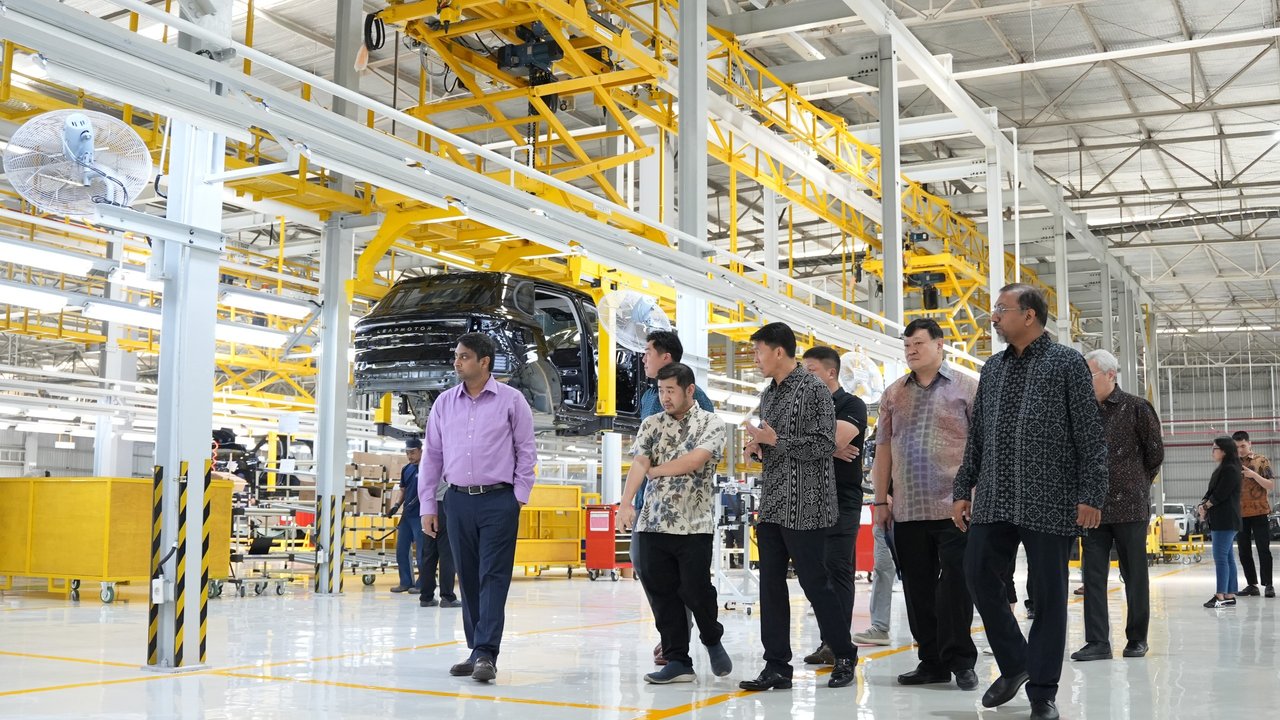 Leapmotor Mulai Produksi Lokal C10 dan B10 di Purwakarta