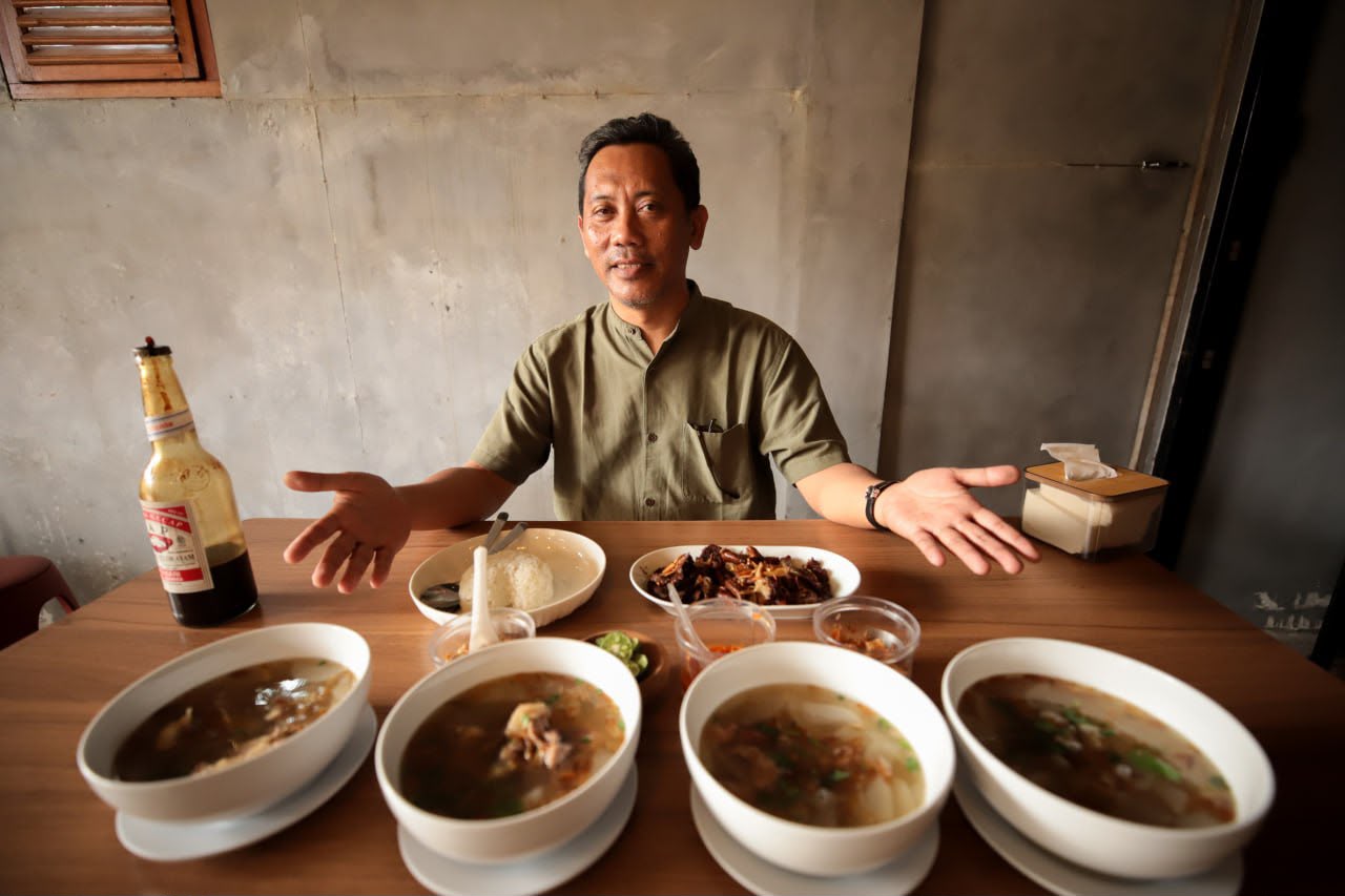 Soto Bandung Lejen dan Soto Kudus: Resep Turun-Temurun yang Menolak Punah