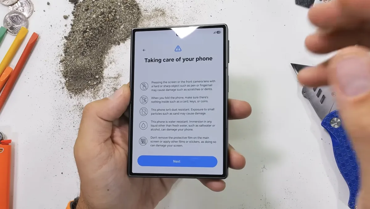 Review Ketahanan Samsung Galaxy Z Fold8: Engsel Tangguh, Kamera Rentan