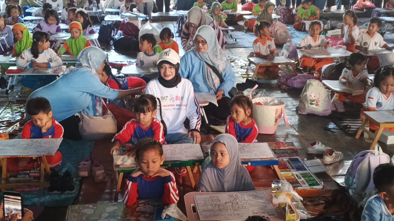 Lomba Mewarnai Massal: Ruang Baru untuk Bonding Orang Tua dan Anak