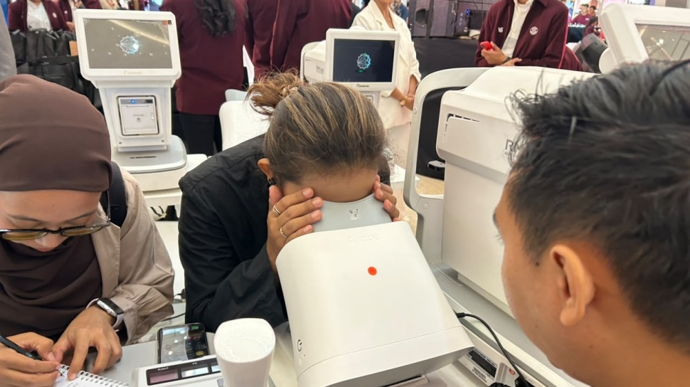 Skrining Retina AI: Sekali Periksa, Delapan Penyakit Terdeteksi